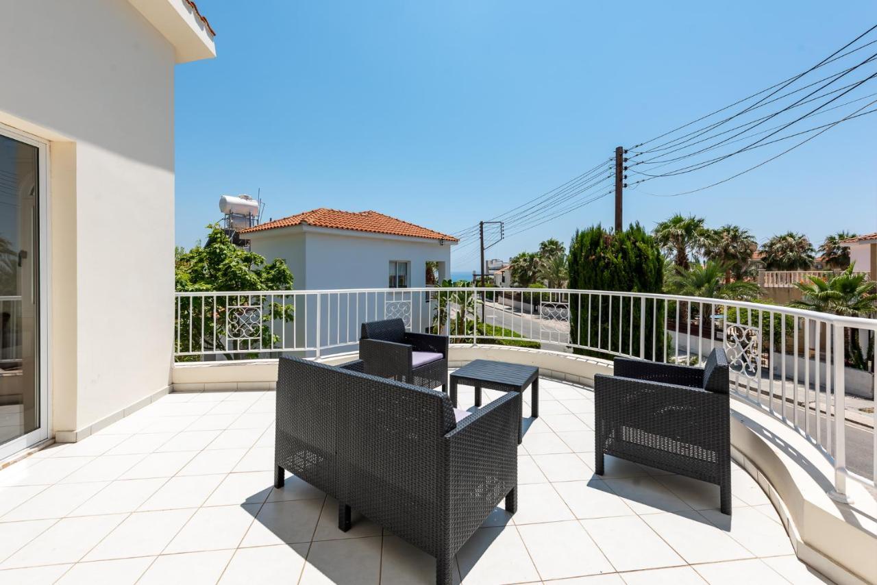Villa Oasis By Ezoria Villas Mercan Koyu Dış mekan fotoğraf